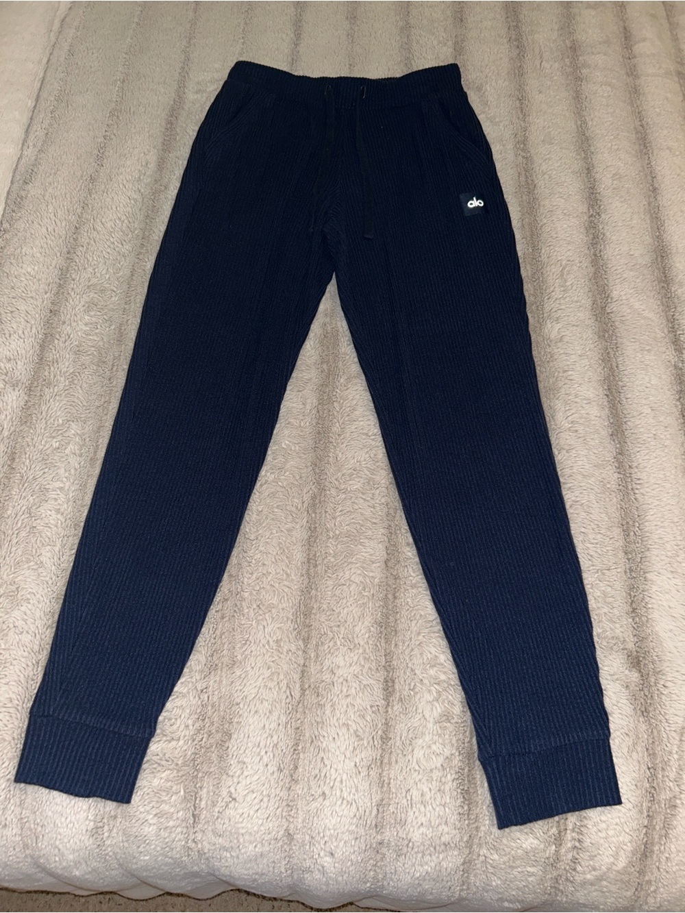 ALO Yoga Muse  Women's Joggers